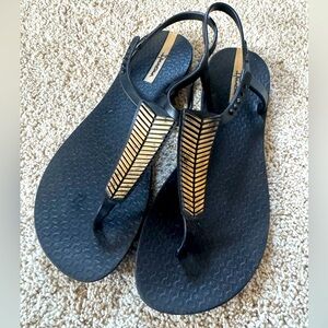 Ipanema Waterproof Sandals - Size 6